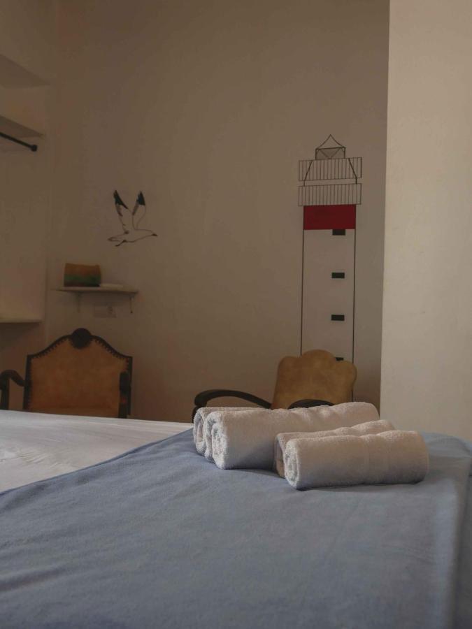 Hostal Cling 43 Deltebre Exterior foto